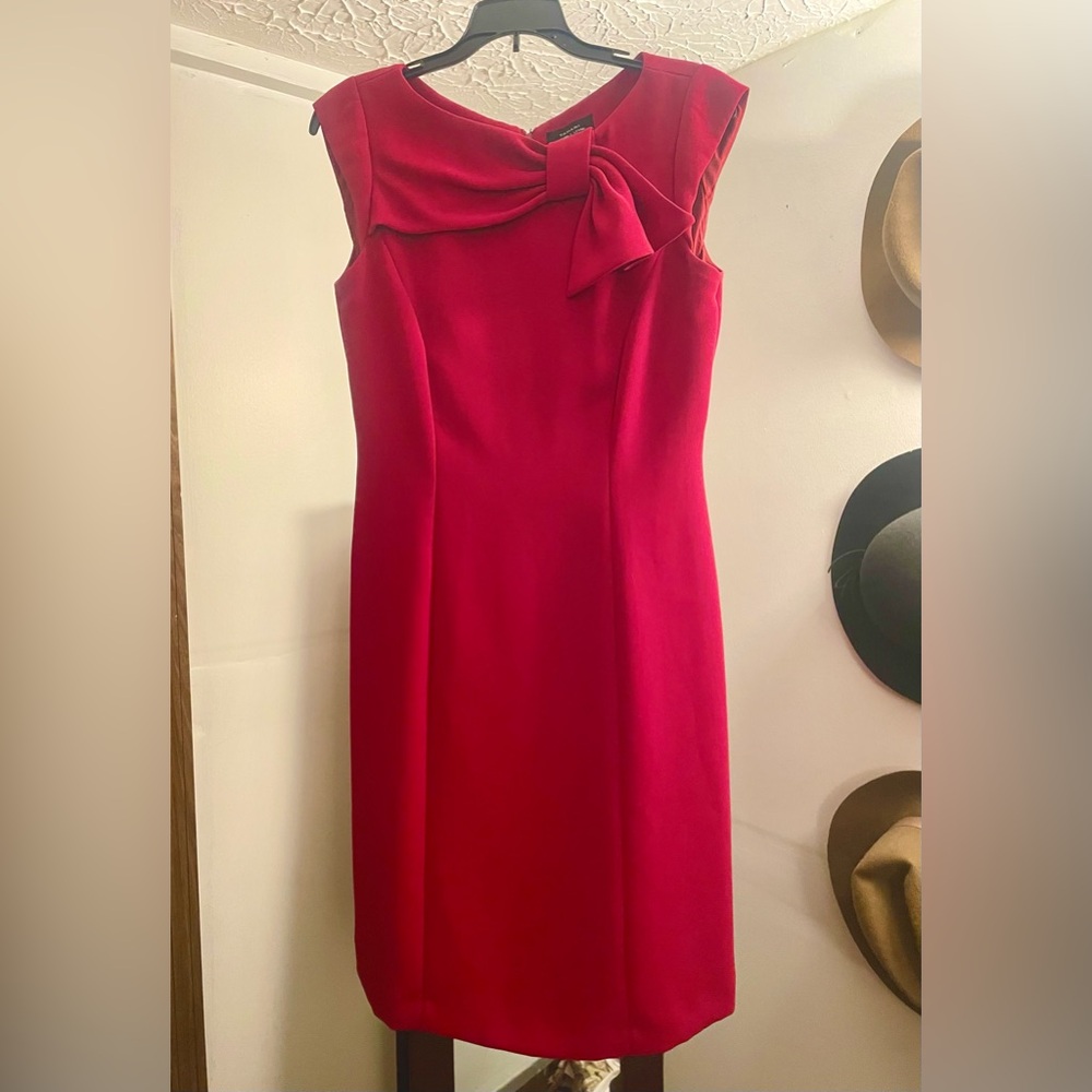 Merlot Red Tahari Arthur S. Levine Cocktail Dress with Bow Accent